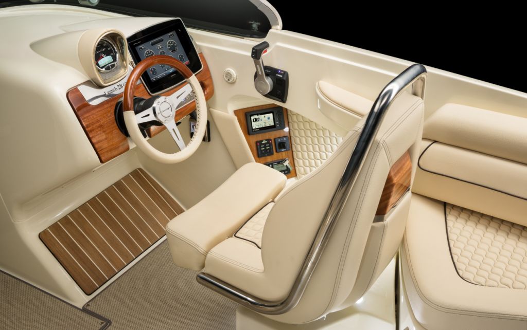 Катер Chris-Craft Launch 28 GT_2.jpeg Катер Chris-Craft Launch 28 GT_2.jpeg