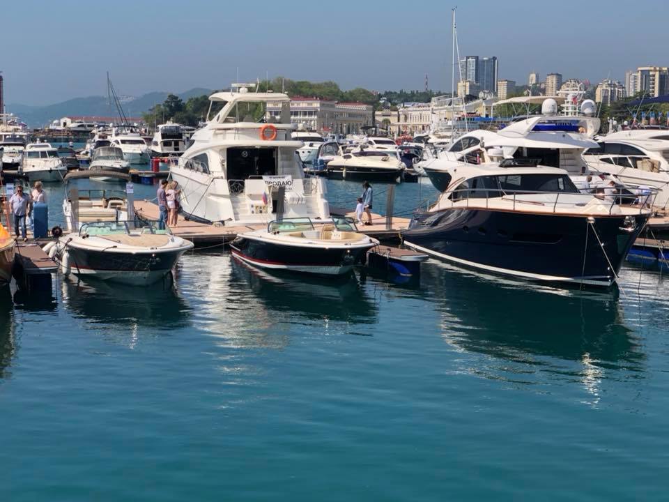 Chris-Craft 3.jpg
